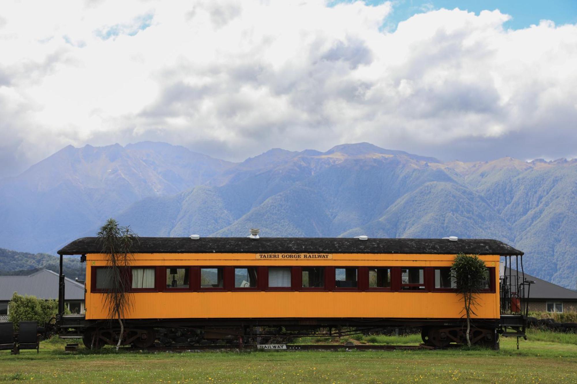 Te Anau Lodge Buitenkant foto