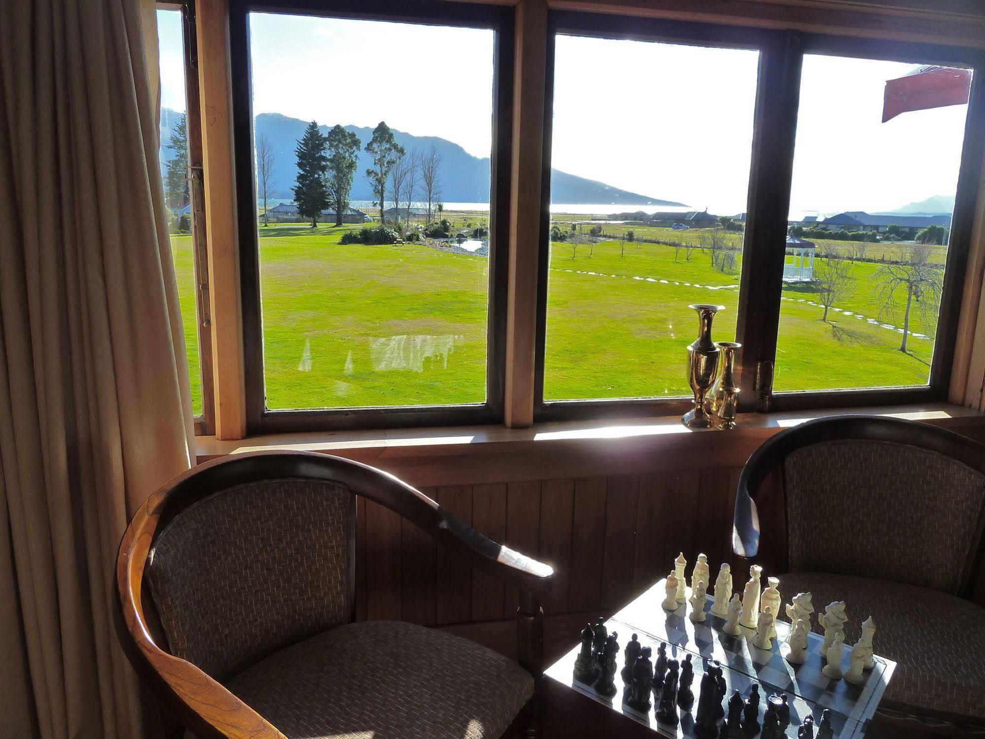 Te Anau Lodge Buitenkant foto